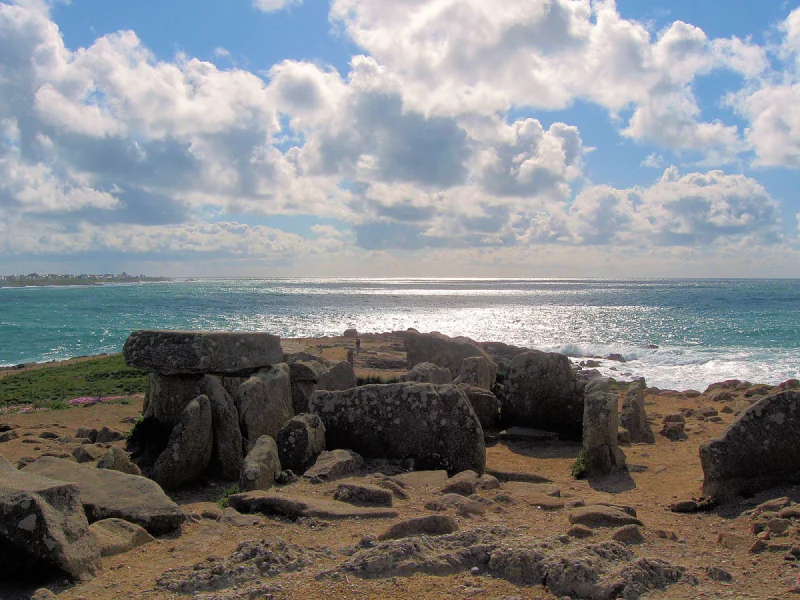 La Pointe de la Torche en Pays Bigouden - Surf et champs de tulipes