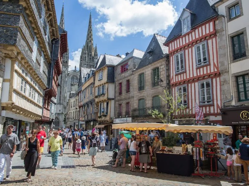 Quimper, cité médiévale et Cathédrale Saint-Corentin en Finistère Sud